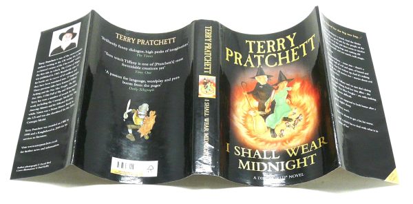 I Shall Wear Midnight by Terry Pratchett For Sale